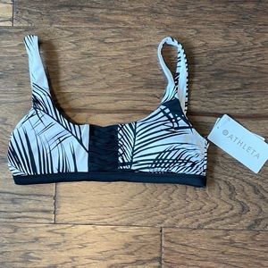 🆕 Medium Black White Bikini Athleta Top
